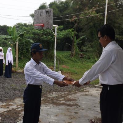 Oleh Tedy Ade Putra