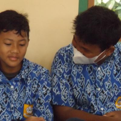 Siswa kelas 7
